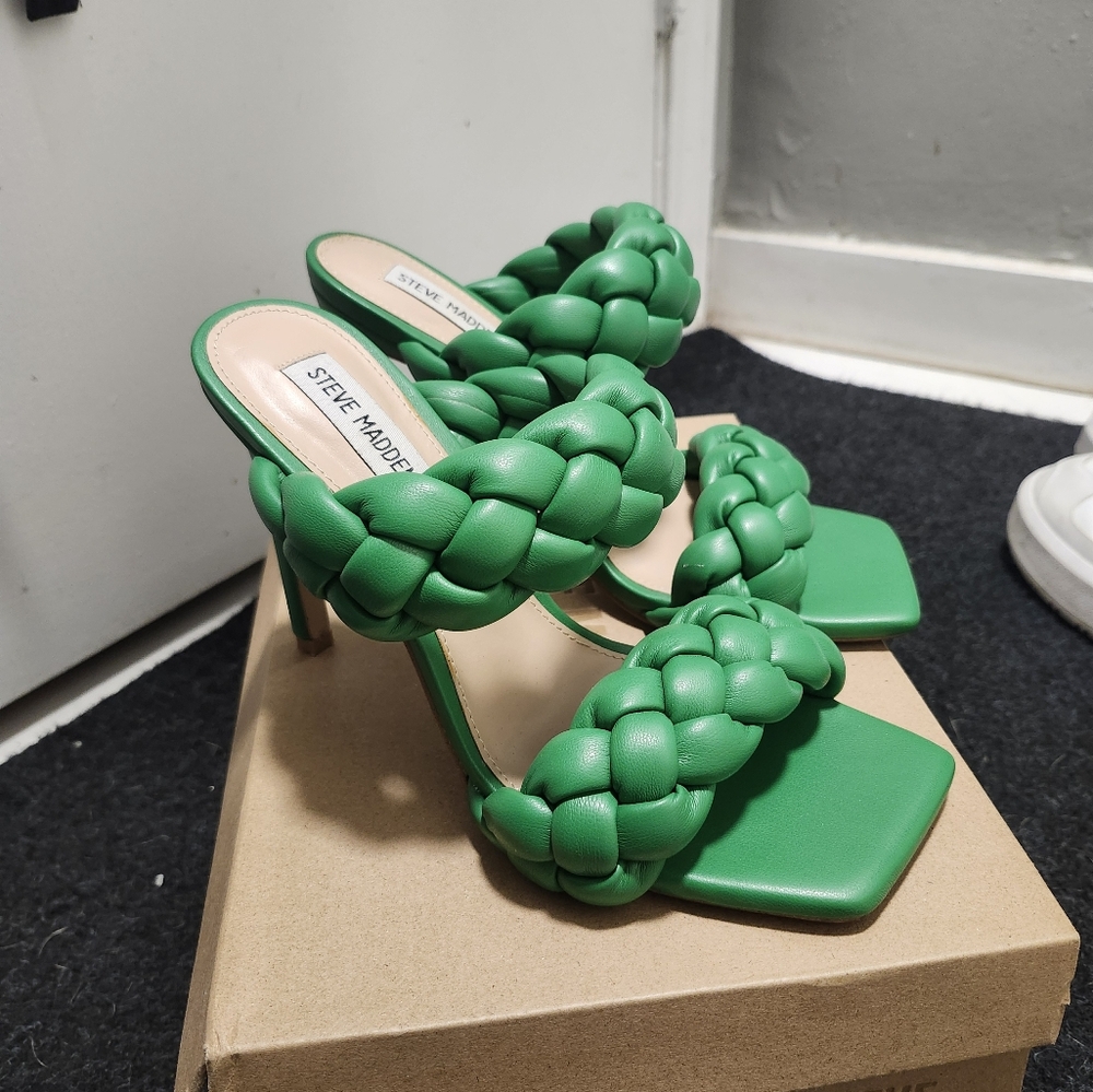 Steve Madden Emerald Braided Heels Size 8.5